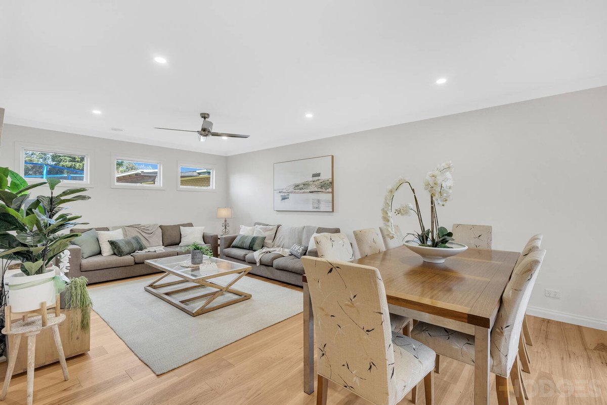 1 / 17 Eveline Avenue Parkdale - Residential for sale