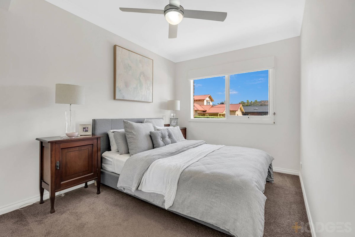 1 / 17 Eveline Avenue Parkdale - Residential for sale