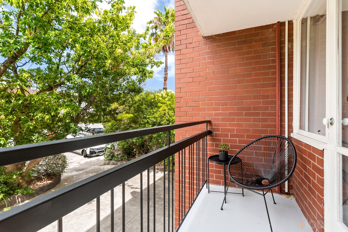 1 / 17 Howitt Street South Yarra - Residential for sale