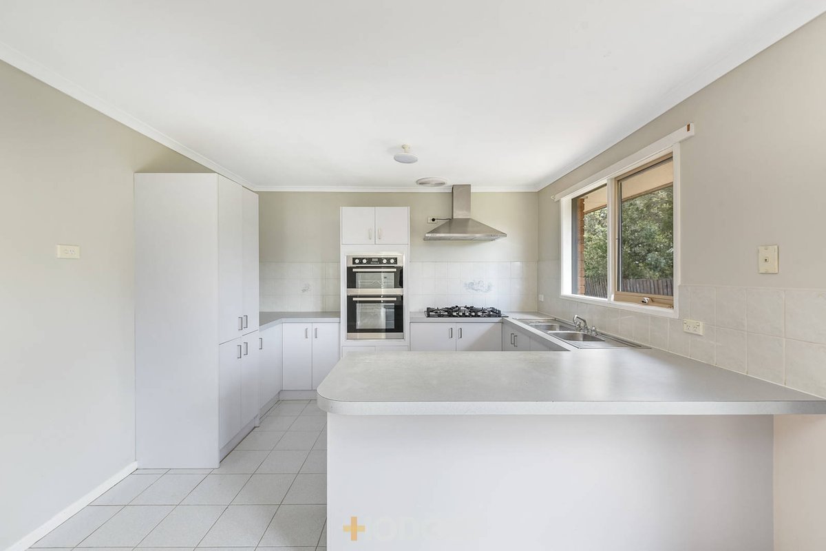117 Monahans Road Cranbourne West - Residential for sale