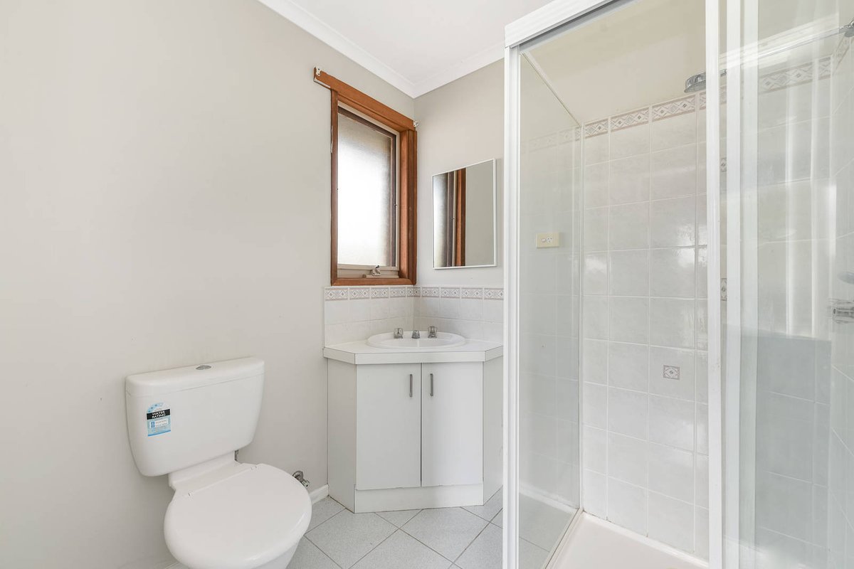 117 Monahans Road Cranbourne West - Residential for sale