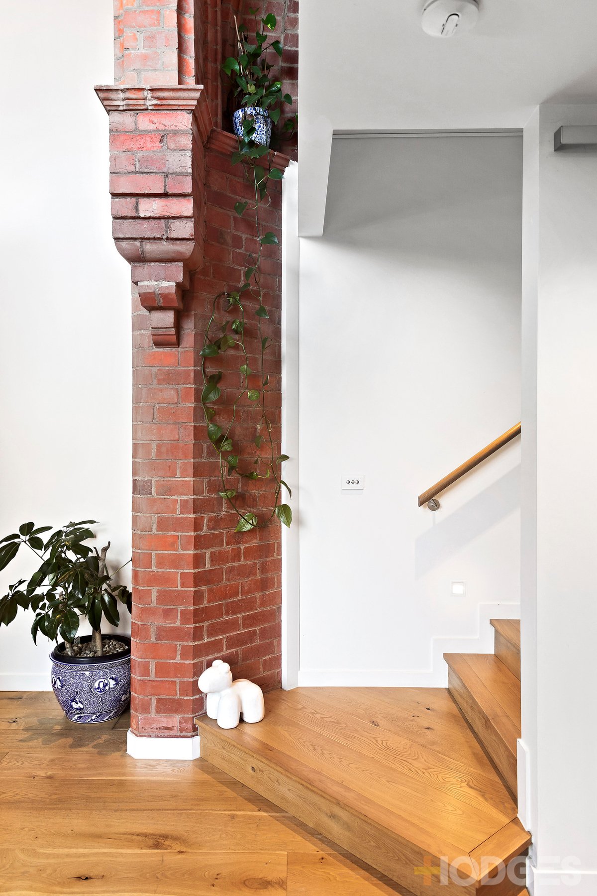 1 / 17 Warriston Street Brighton - Residential for sale
