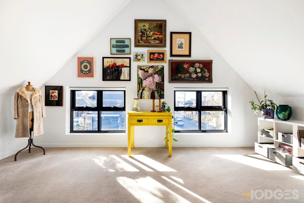 1 / 17 Warriston Street Brighton - Residential for sale