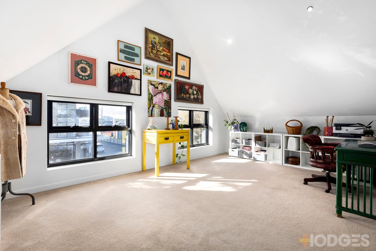 1 / 17 Warriston Street Brighton - Residential for sale
