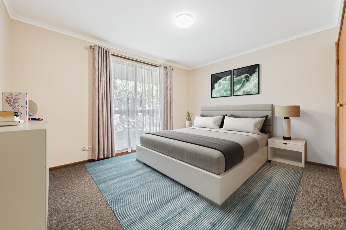 1 / 17 Westminster Drive Werribee - Residential for sale