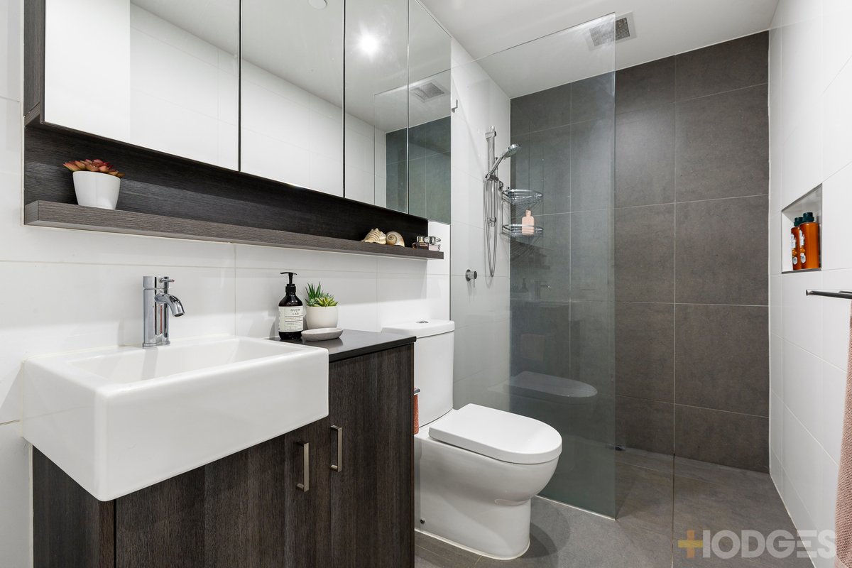 117 / 220 Bay Road Sandringham - Residential for sale
