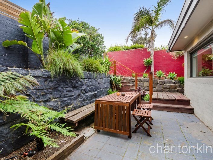 1 / 177 Nepean Highway ASPENDALE - Residential for sale