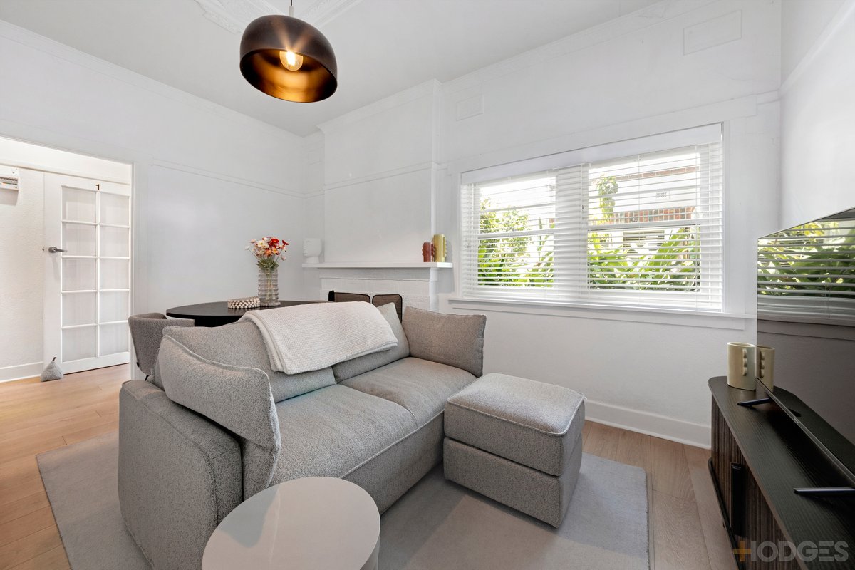 1 / 18-20 Charnwood Road St Kilda - Residential for sale