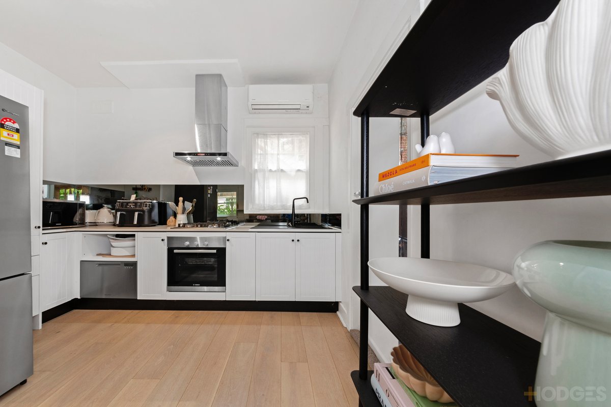 1 / 18-20 Charnwood Road St Kilda - Residential for sale