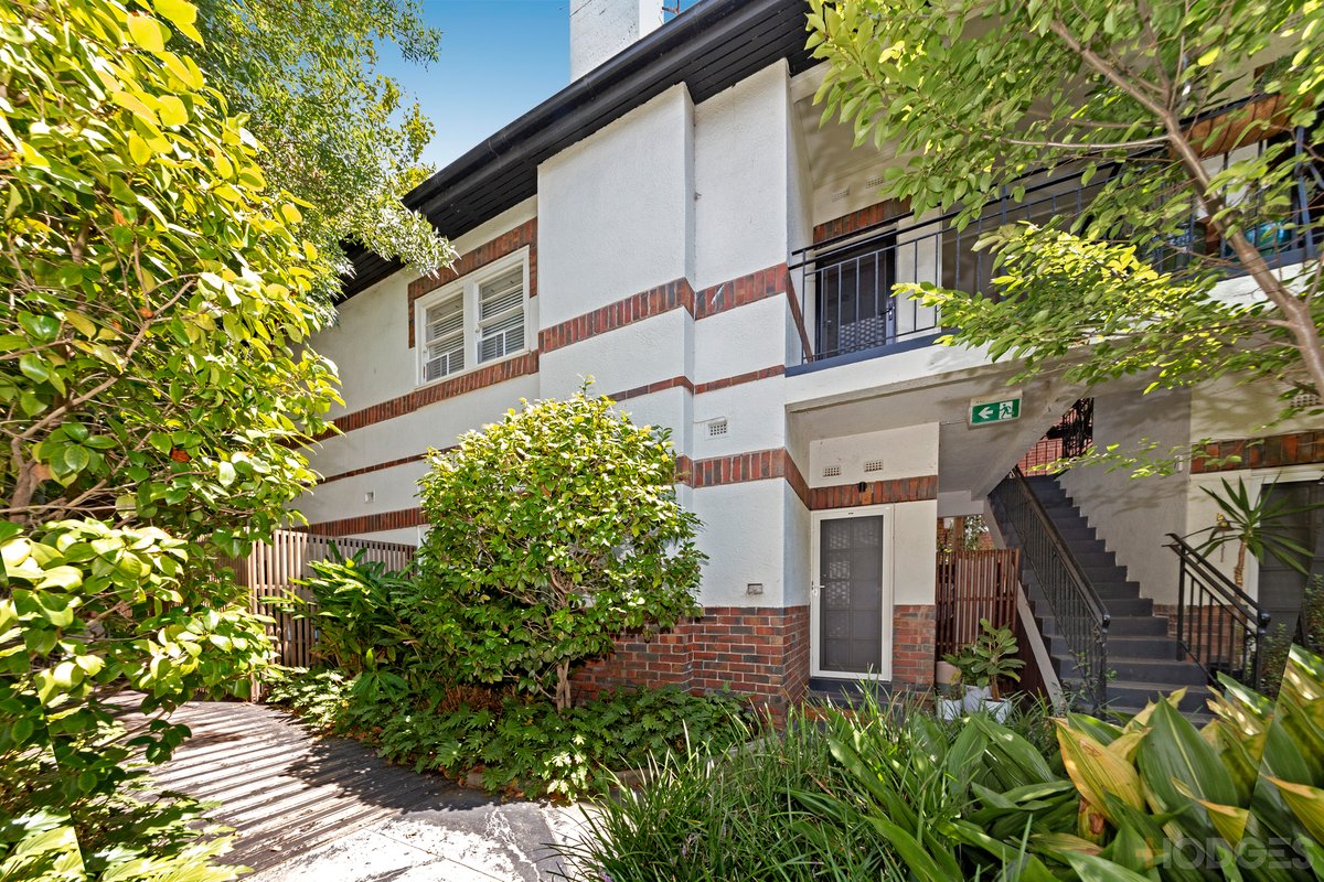 1 / 18-20 Charnwood Road St Kilda - Residential for sale