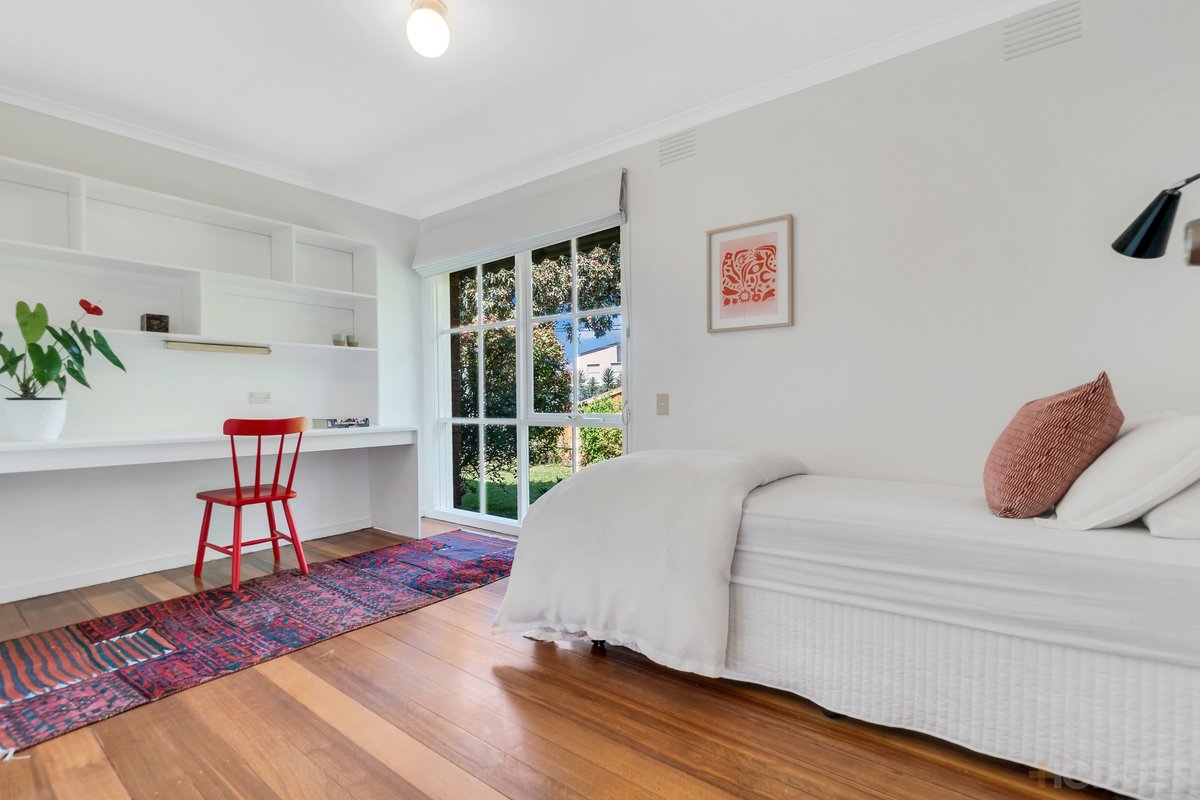 1 / 18 Chute Street Mordialloc - Residential for sale