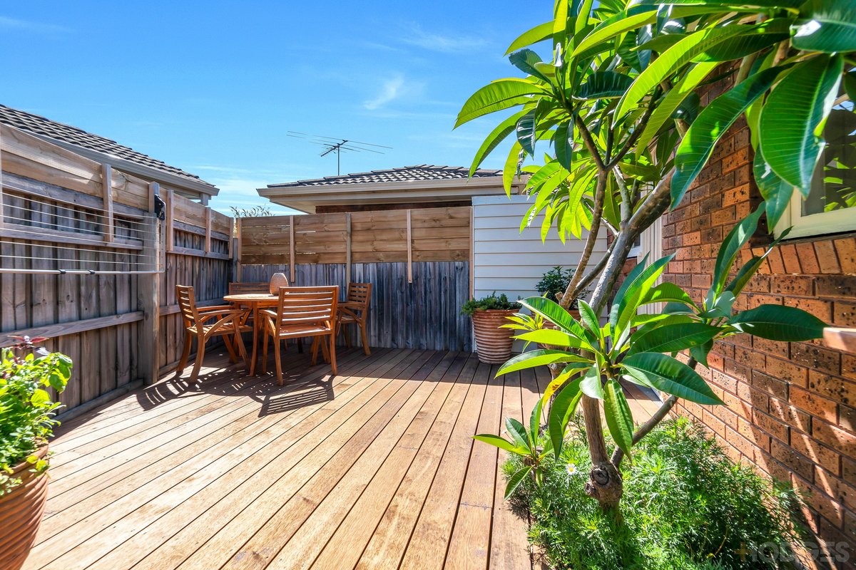 1 / 18 Chute Street Mordialloc - Residential for sale