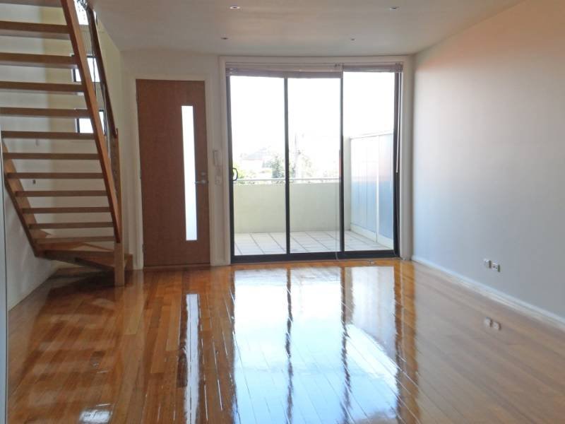 118 Stephen Street YARRAVILLE - Residential for sale
