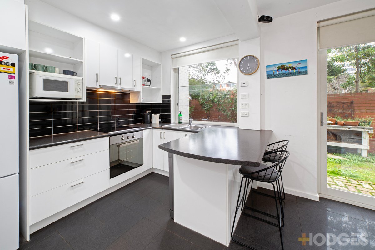 1 / 19 Shakespeare Grove St Kilda - Residential for sale