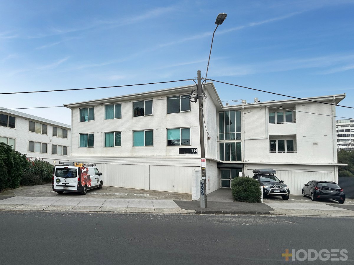 1 / 19 Shakespeare Grove St Kilda - Residential for sale