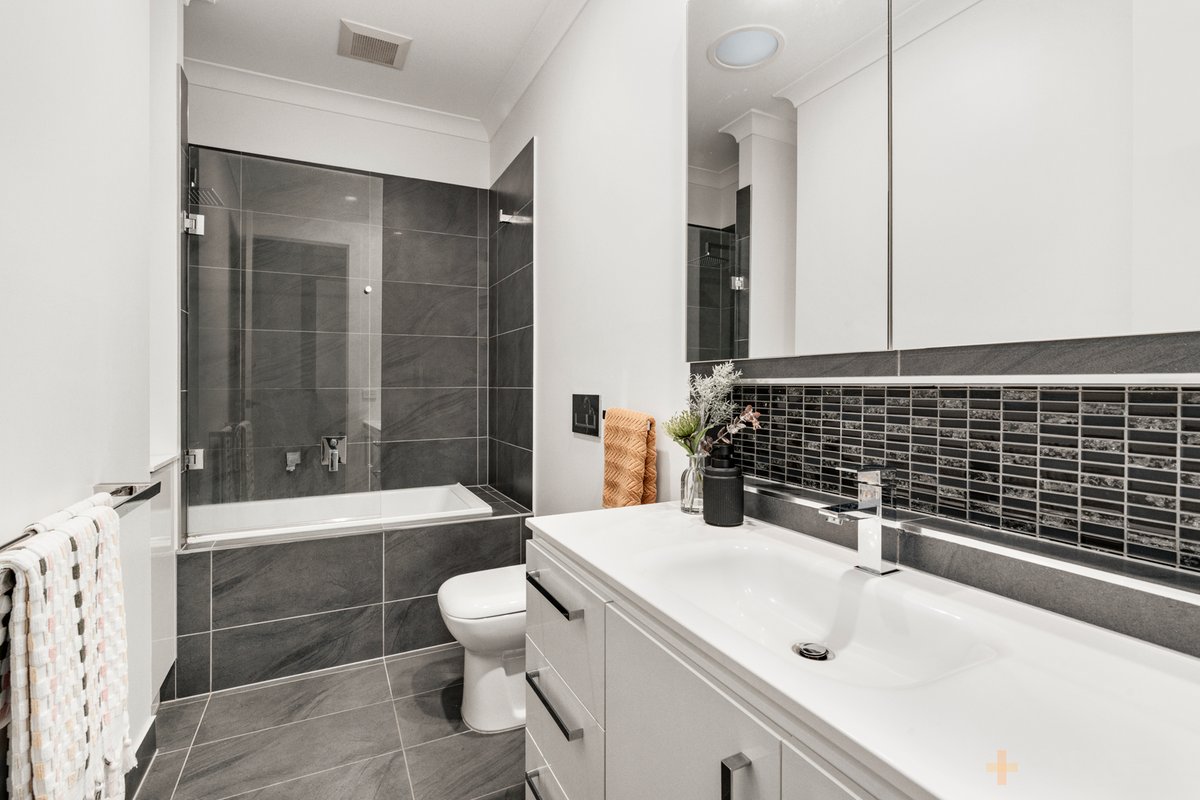 11a Kenlon Street Bentleigh East - Residential for sale