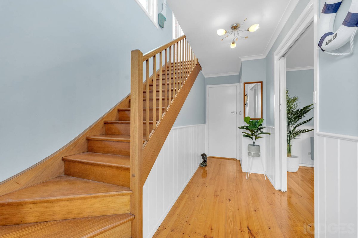 1 / 1A Somme Parade Edithvale - Residential for sale