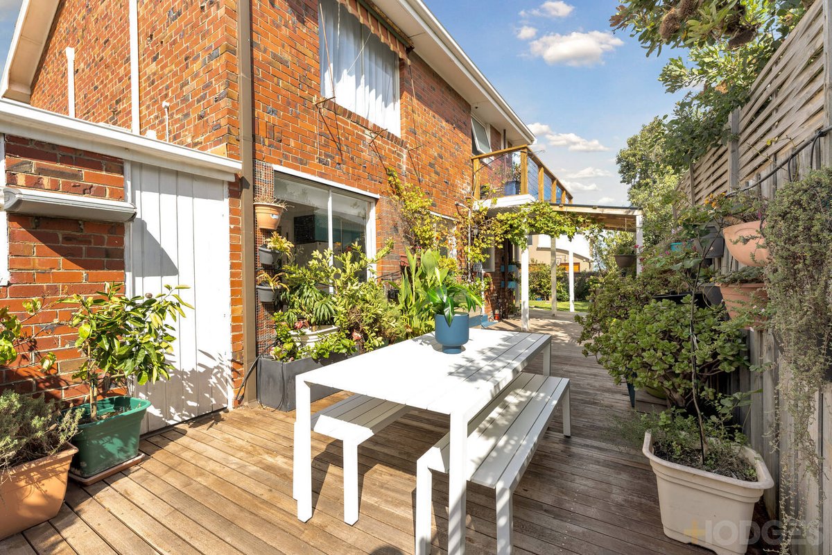 1 / 1A Somme Parade Edithvale - Residential for sale