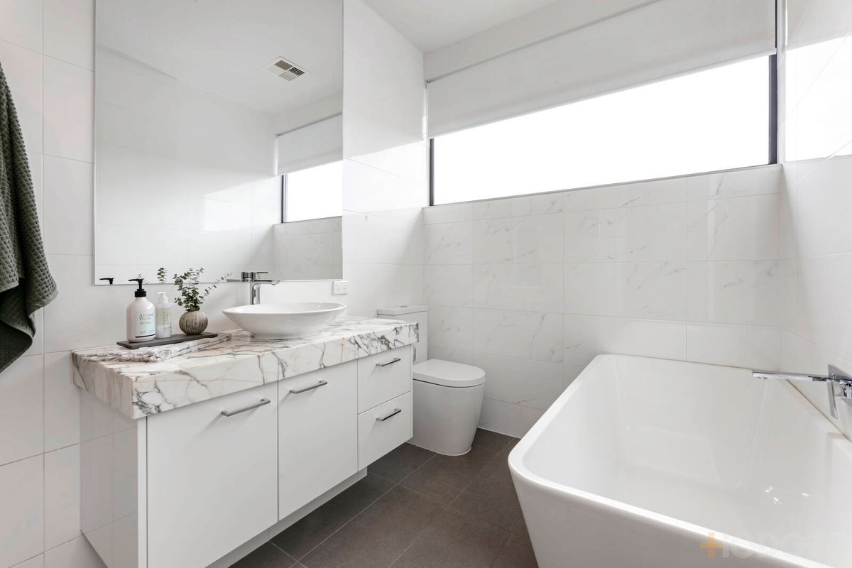 11B Ridge Avenue Hampton East - Residential for sale