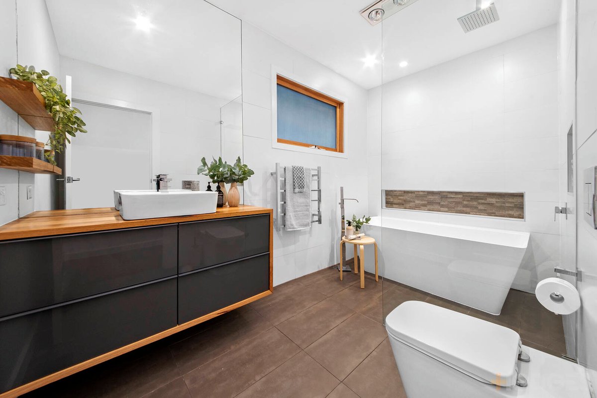 12 Allnutt Court Cheltenham - Residential for sale
