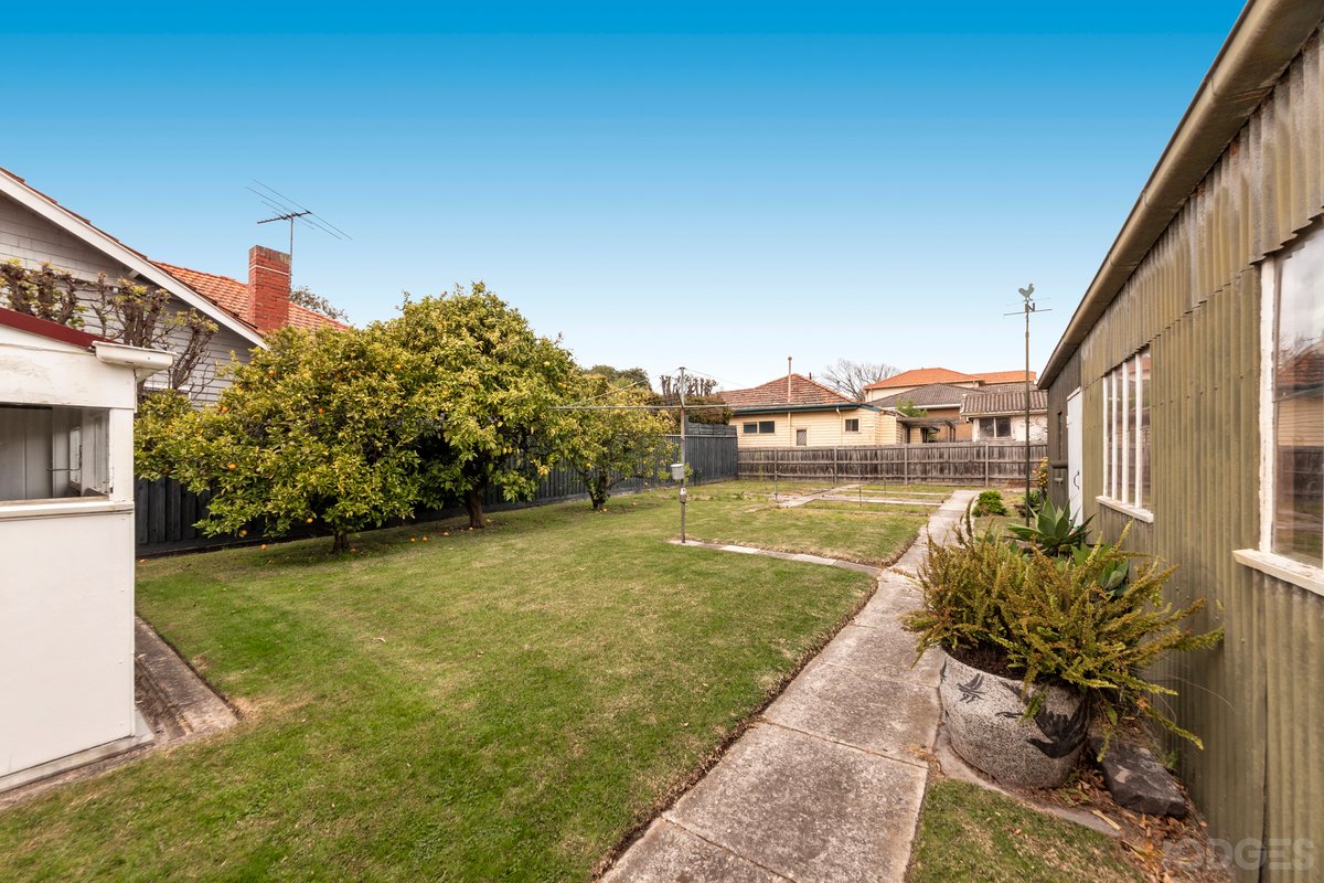 12 Banks Avenue Hampton - Residential for sale