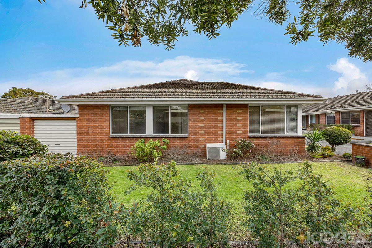 1 / 2 Coles Court Beaumaris - Residential for sale