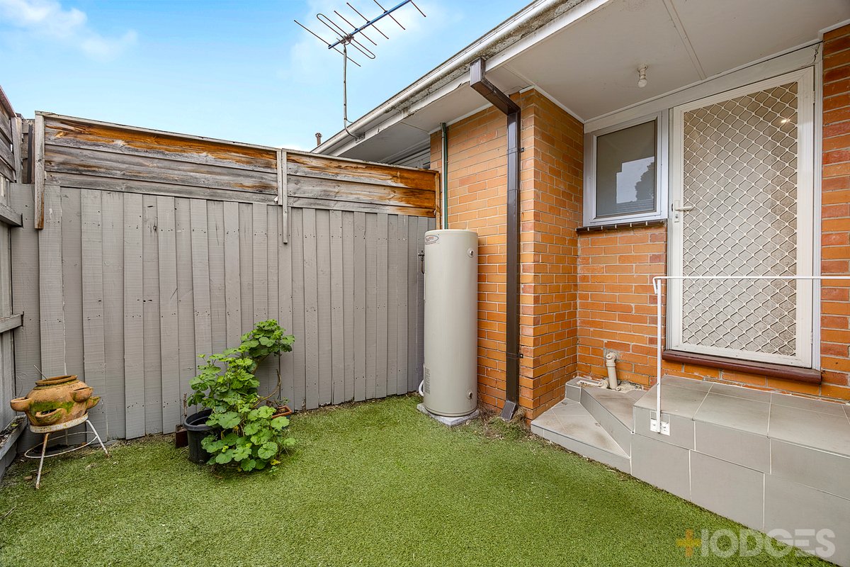 1 / 2 Coles Court Beaumaris - Residential for sale