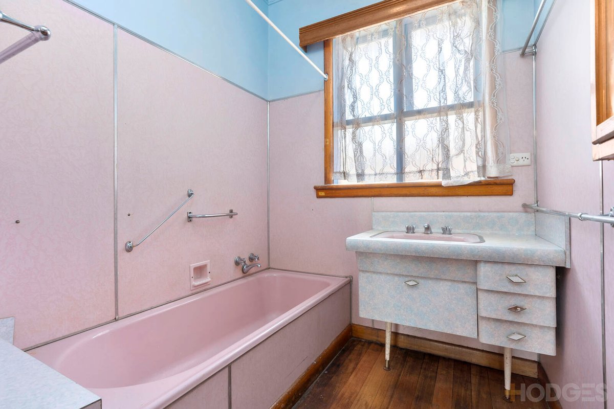 12 Drysdale Avenue Hamlyn Heights - Residential for sale