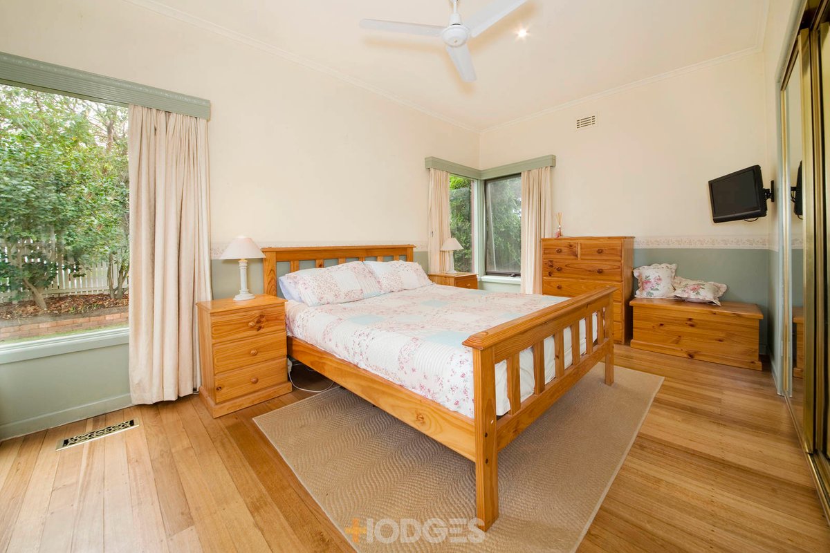 12 Elliott Street Cheltenham - Residential for sale
