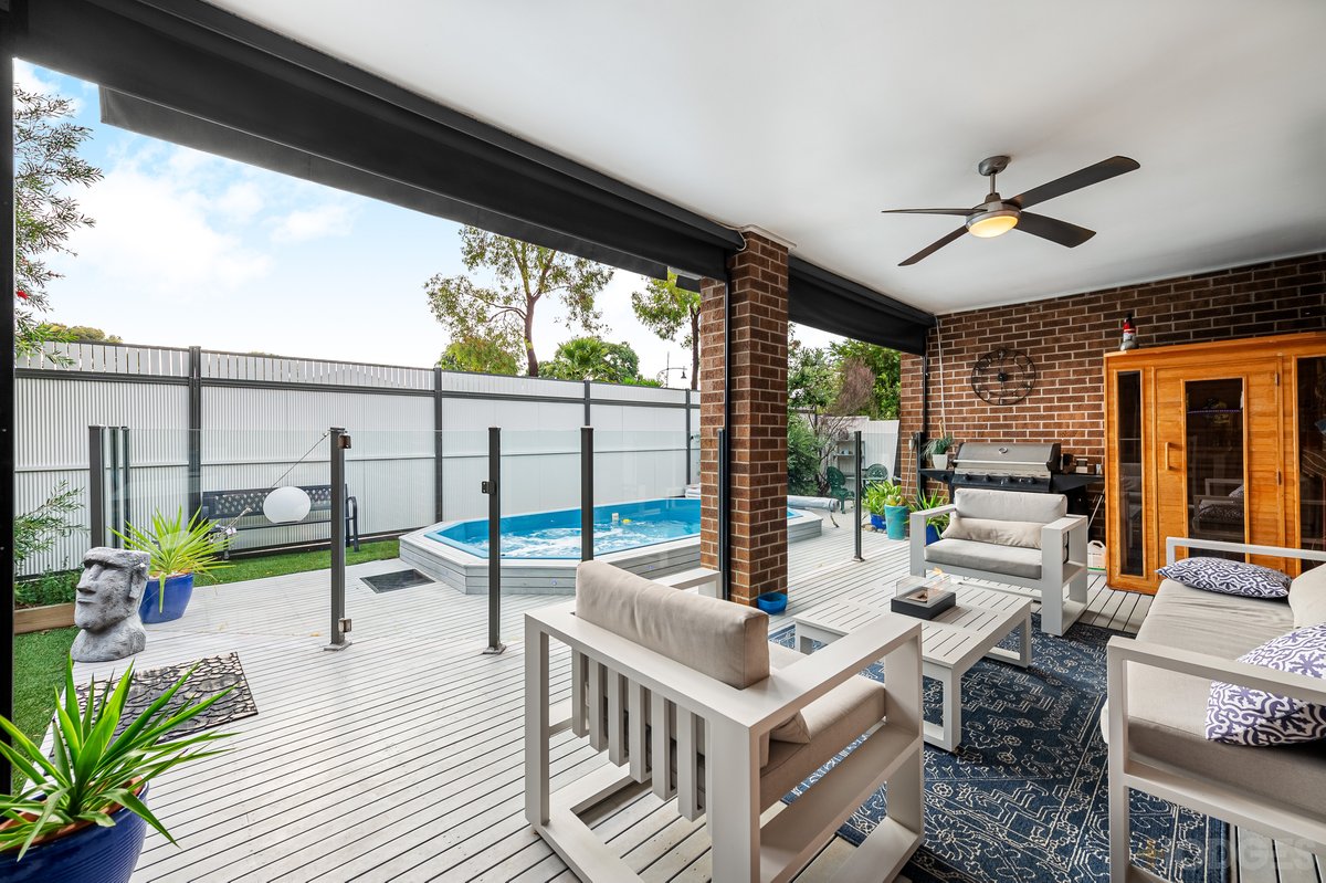 12 Grand Place Tarneit - Residential for sale