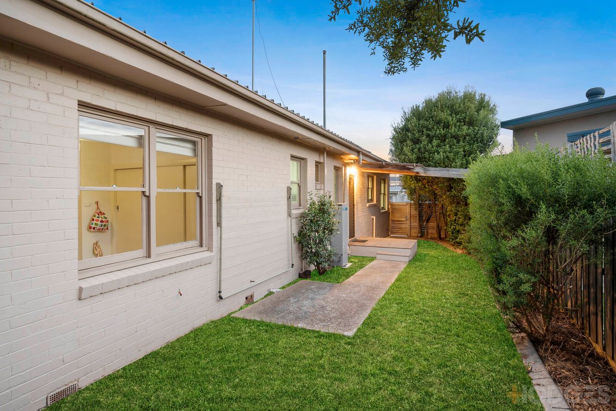 1 / 2 Gretton Court Highton - Residential for sale