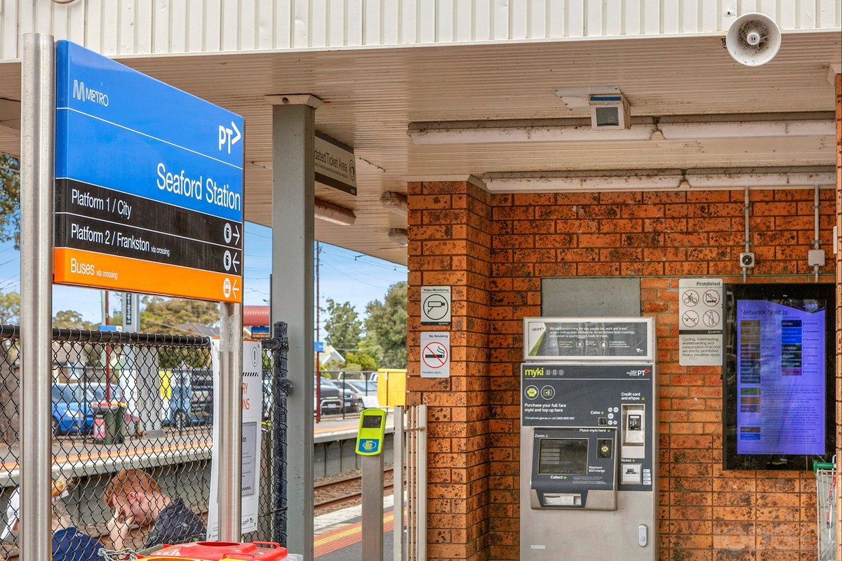 12 Hummerstone Road Seaford - Residential for sale