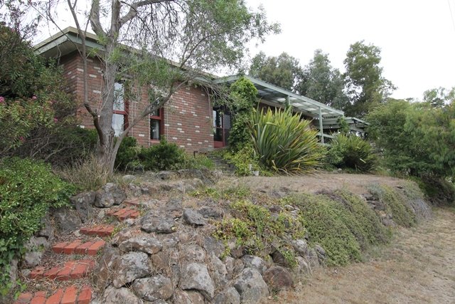 12 Jones Avenue, MOUNT CLEAR VIC 3350