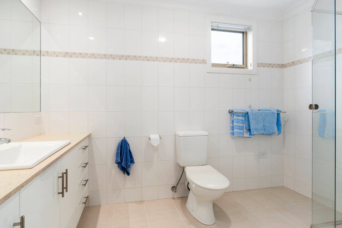12 Mcmillan Avenue Geelong - Residential for sale