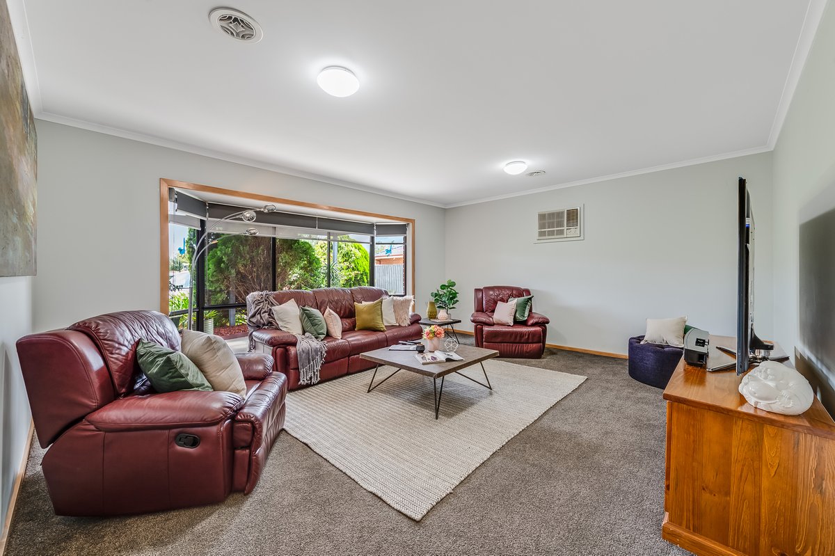 12 Mississippi Place Werribee - Residential for sale