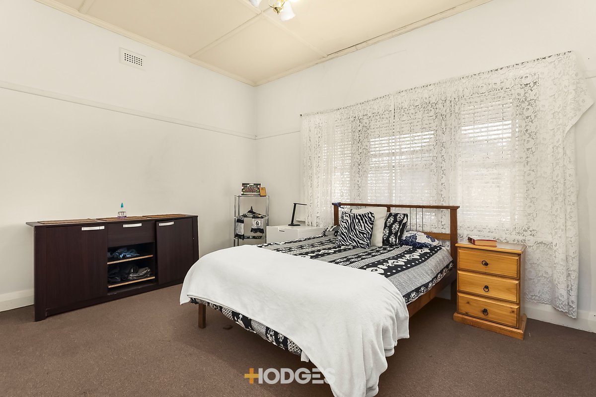 12 Oak Crescent Caulfield North - Residential for sale