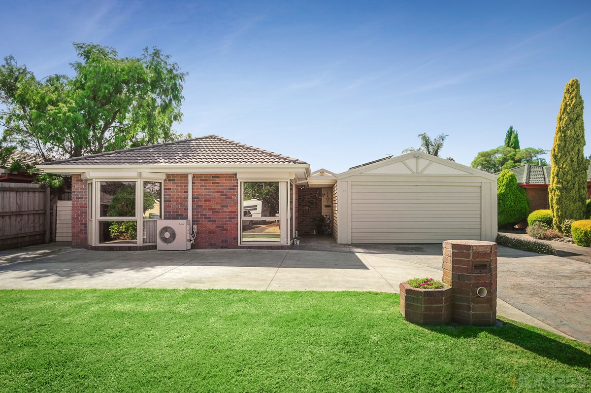 12 Sharne Court Cranbourne North - Residential for sale