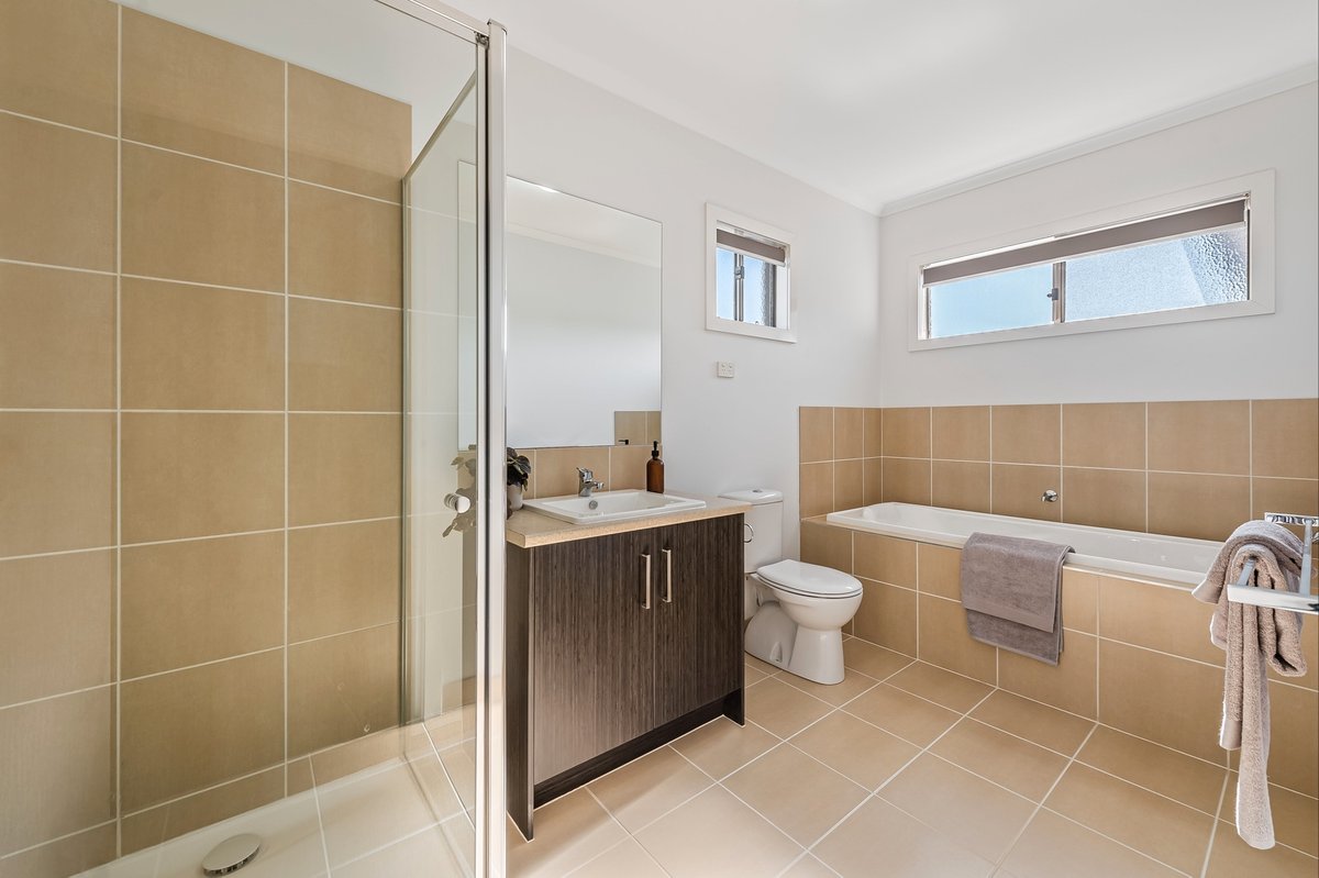 1 / 2 Tedesco Court Werribee - Residential for sale