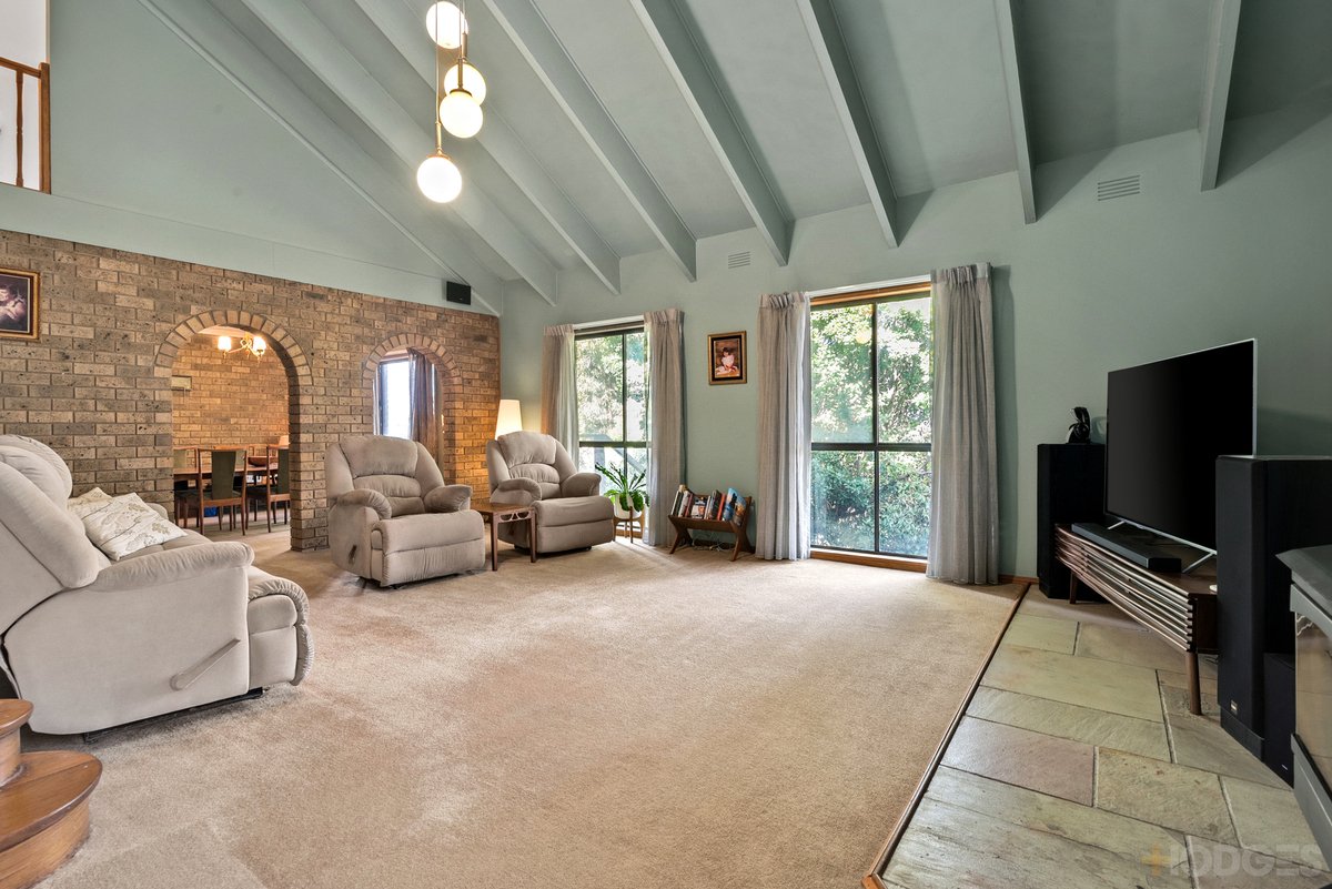 12 Trainers Drive Kilmore - Residential for sale