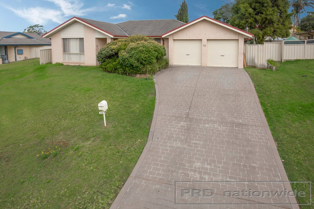 12 Walter Street, RUTHERFORD NSW 2320