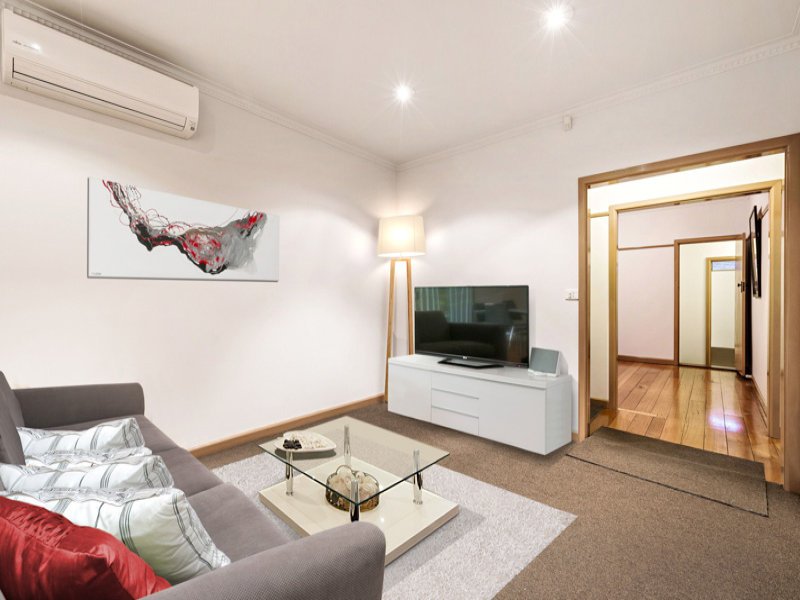 12 Williamstown Road KINGSVILLE - Residential for sale