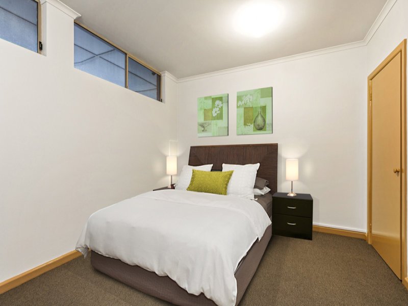 12 Williamstown Road KINGSVILLE - Residential for sale