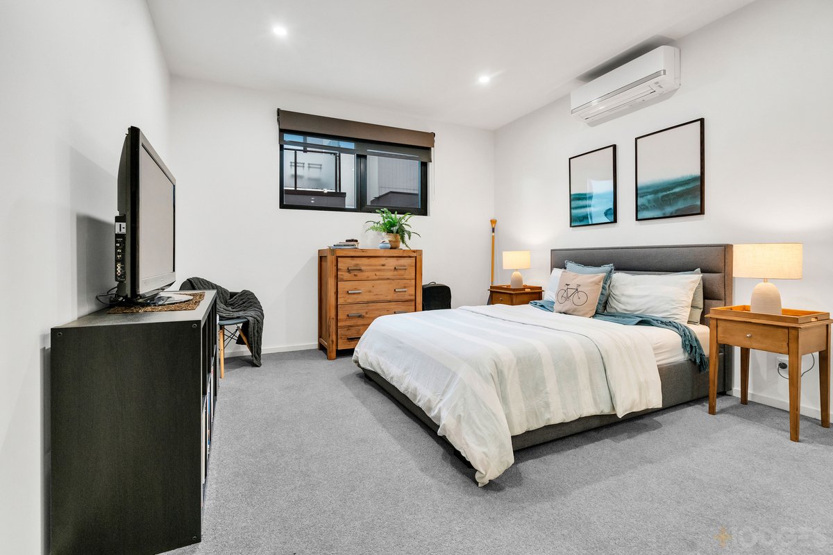 1 / 200 Nepean Highway Seaford - Residential for sale