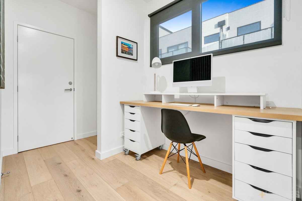 1 / 200 Nepean Highway Seaford - Residential for sale