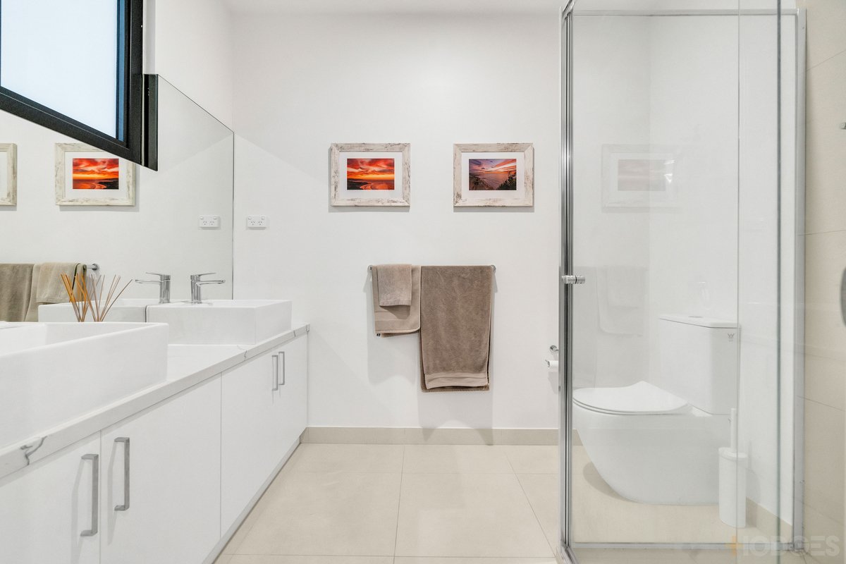 1 / 200 Nepean Highway Seaford - Residential for sale