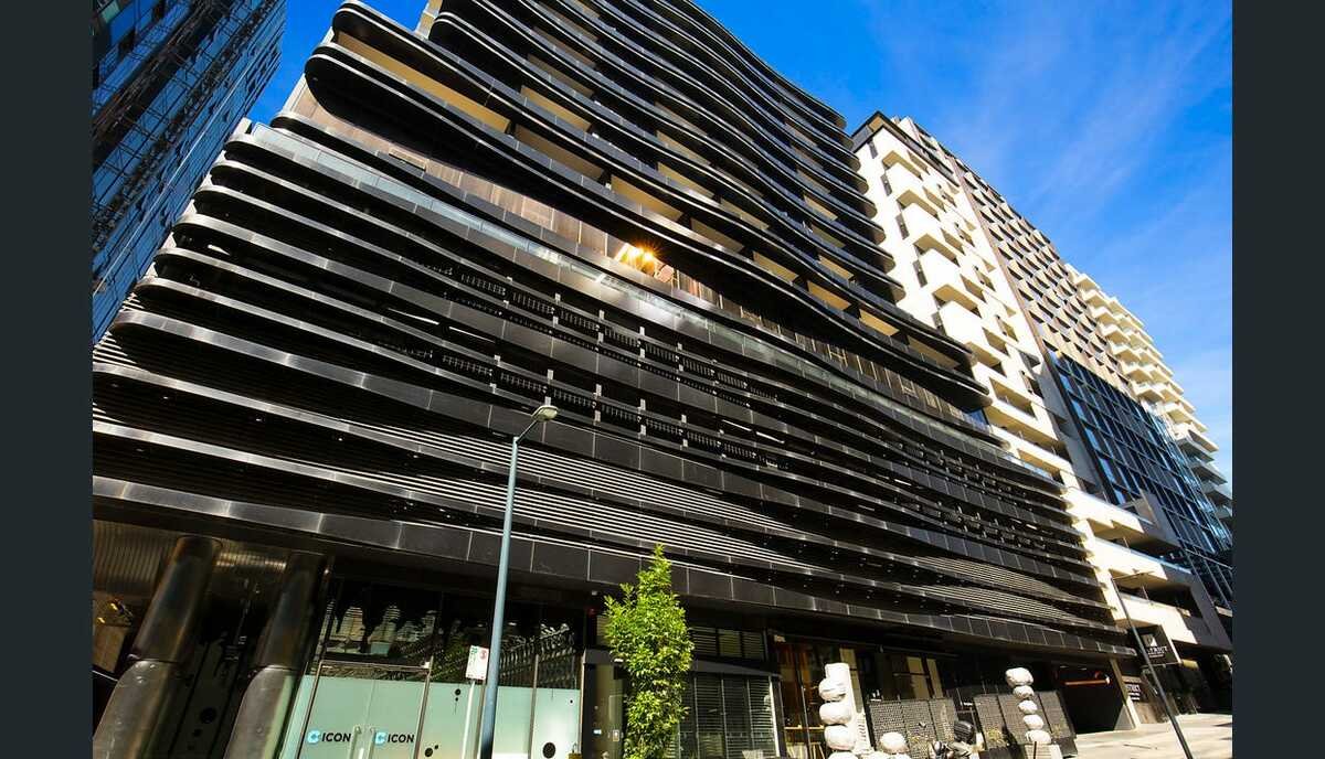 1202 / 12-14 Claremont Street SOUTH YARRA - Residential for lease