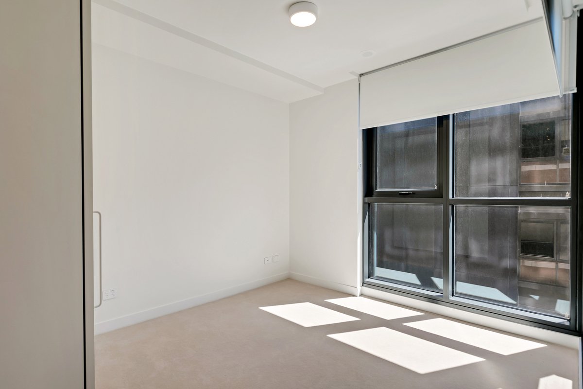 1206 / 12 Queens Rd Melbourne - Residential for lease