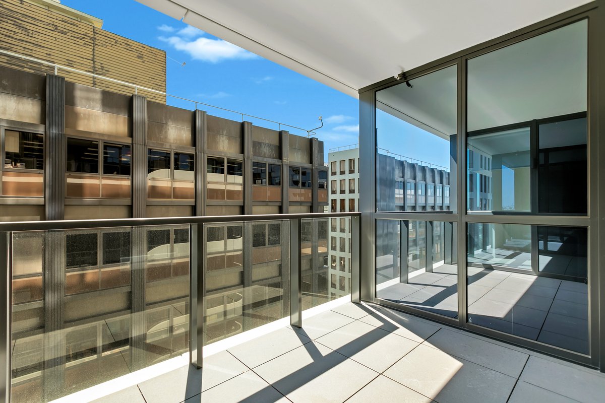 1206 / 12 Queens Rd Melbourne - Residential for lease