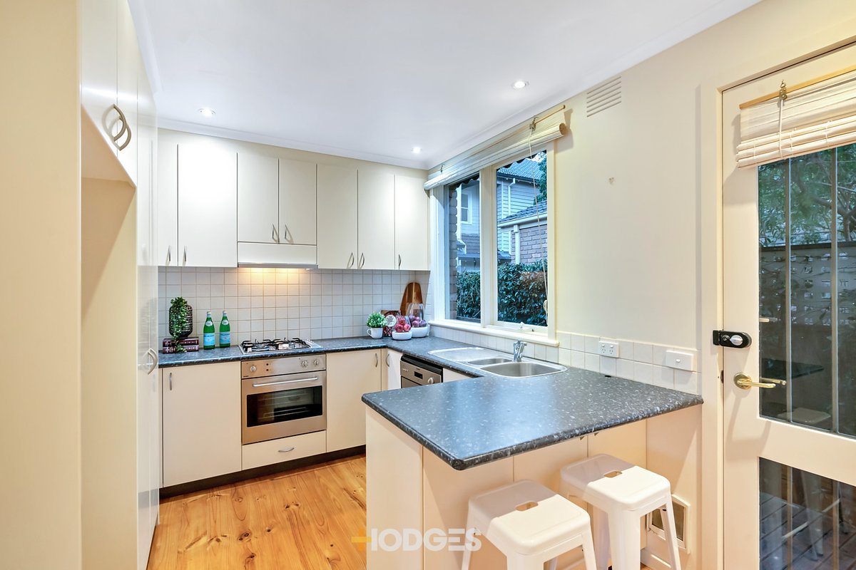 1/21 Alicia Street Hampton - Residential for sale