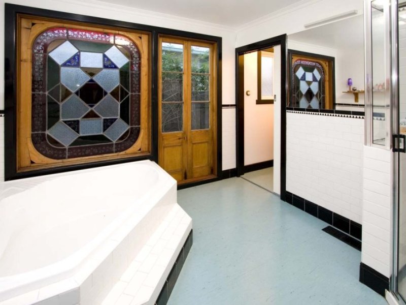 121 Chirnside Street KINGSVILLE - Residential for sale
